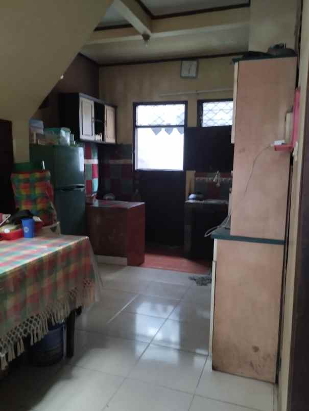 dijual rumah sarijadi