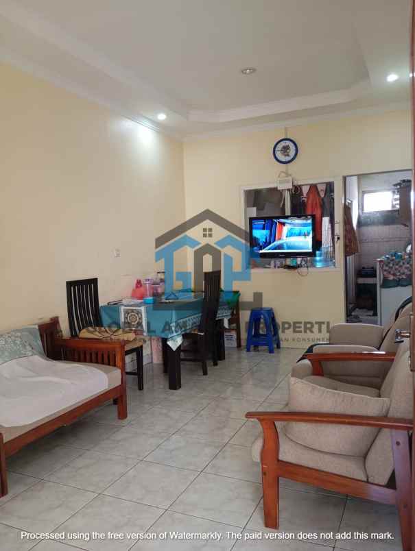 dijual rumah sariwangi regency