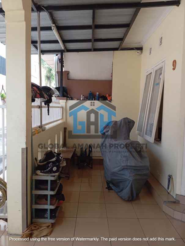 dijual rumah sariwangi regency