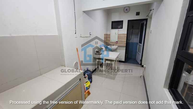 dijual rumah sariwangi regency