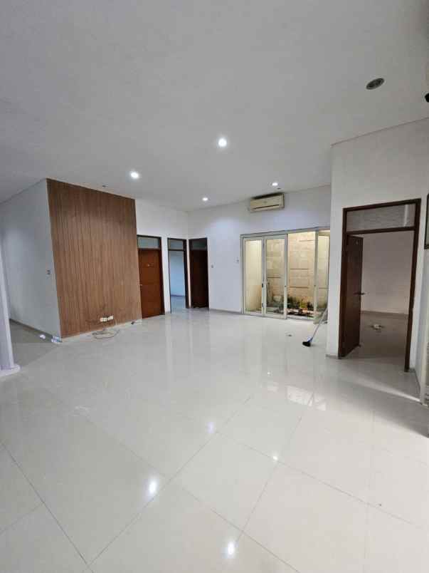 dijual rumah semalang indah wisma mukti