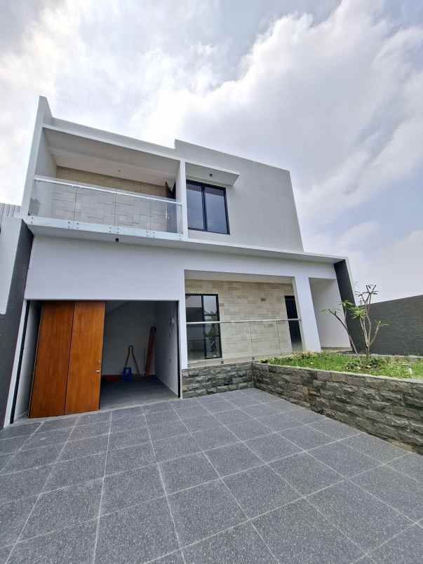 dijual rumah setiabudi bandung utara