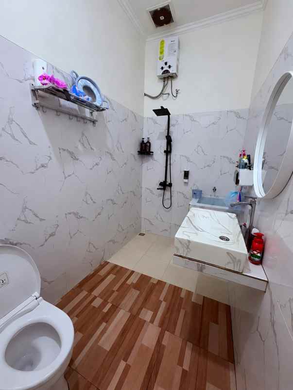 dijual rumah siap huni di permata cimanggis