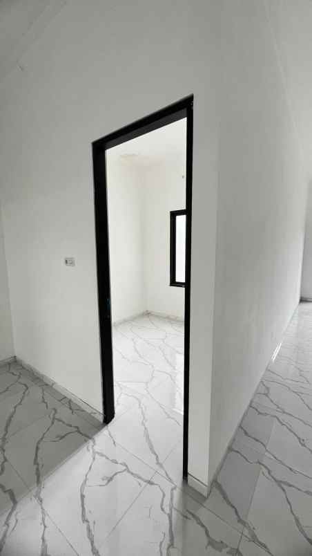 dijual rumah siap huni di perumahan mojopahit jember