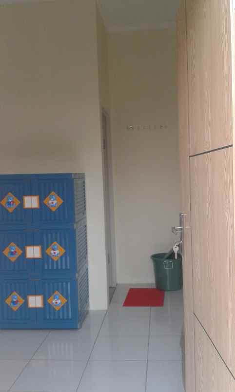 dijual rumah strategis