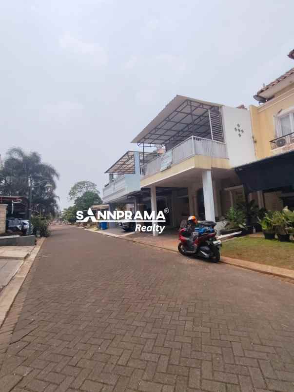 dijual rumah sukatani