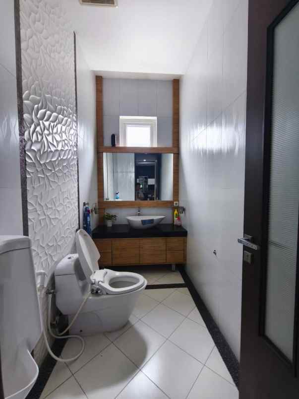 dijual rumah sunter agung
