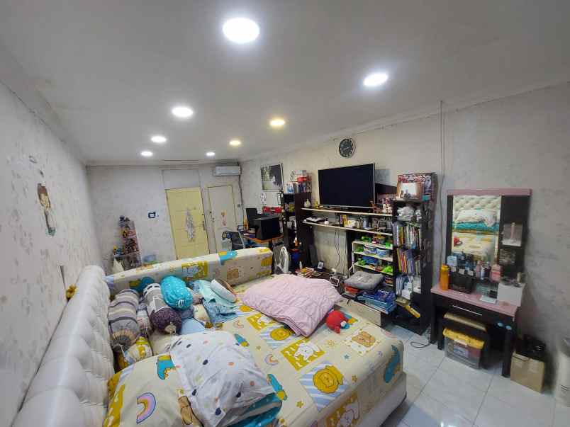 dijual rumah taman palem lestari uk 56 m