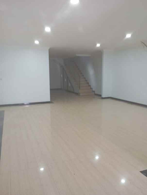 dijual rumah taman surya uk 10 mewah jarang ada