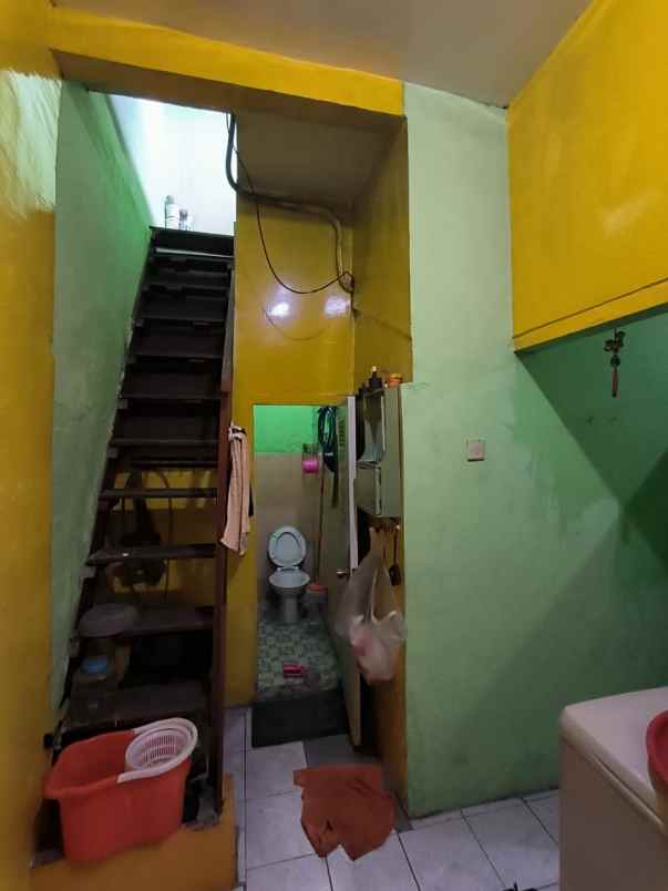 dijual rumah tambaksari