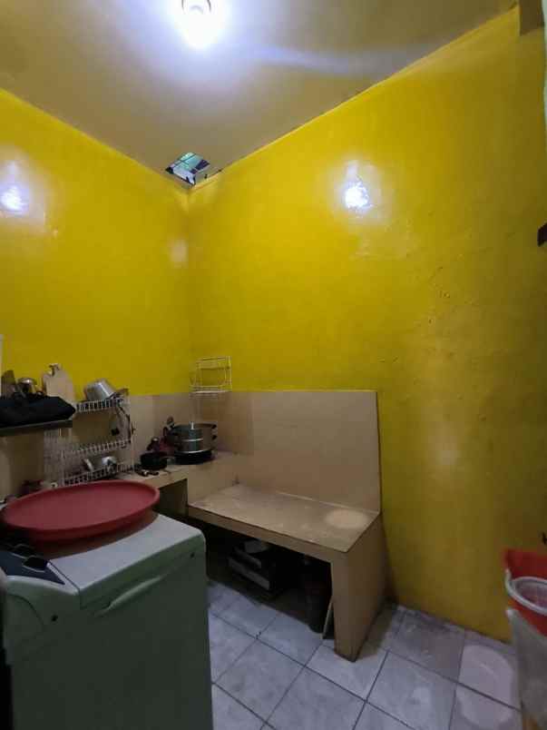 dijual rumah tambaksari