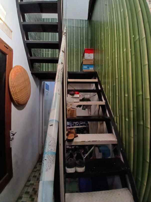 dijual rumah tanah baru depok