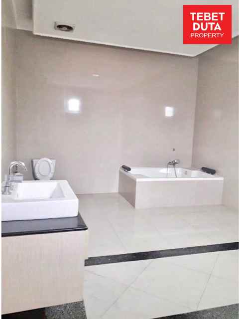 dijual rumah tebet