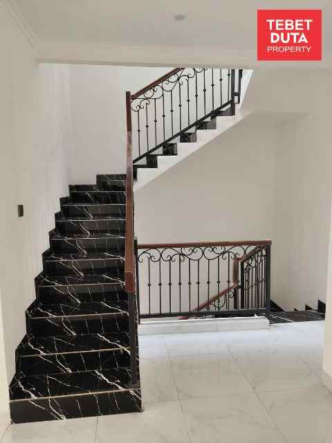 dijual rumah tebet