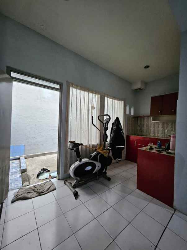 dijual rumah terusan buahbatu