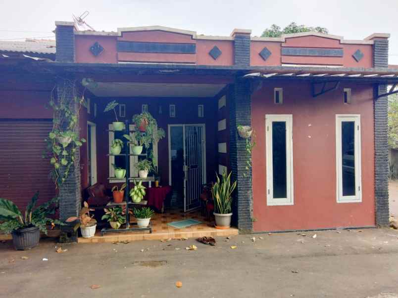 dijual rumah tinggal masuk lingkungan aman nyaman