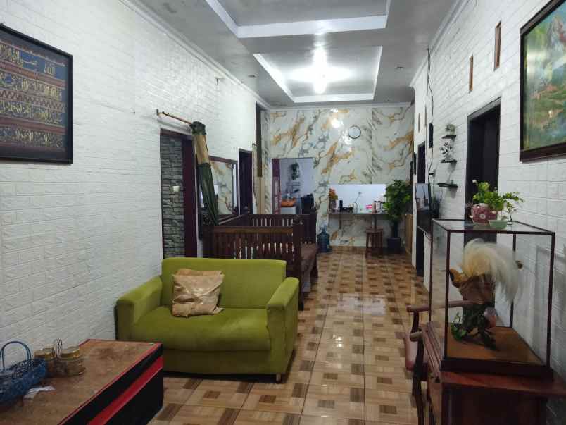 dijual rumah tinggal masuk lingkungan aman nyaman