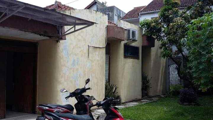 dijual rumah turangga