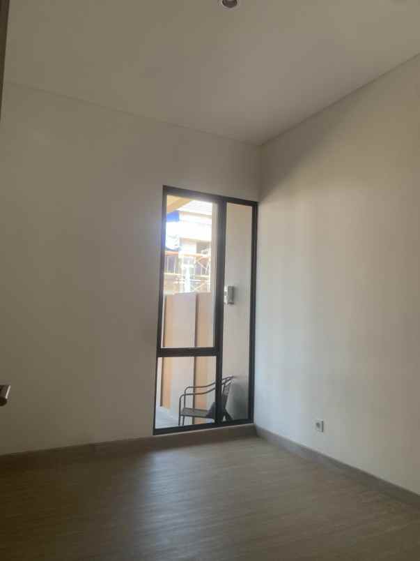 dijual rumah under 2m di podomoro park bandung