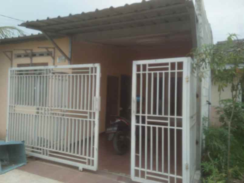 dijual rumah villa gadinga harapan 5