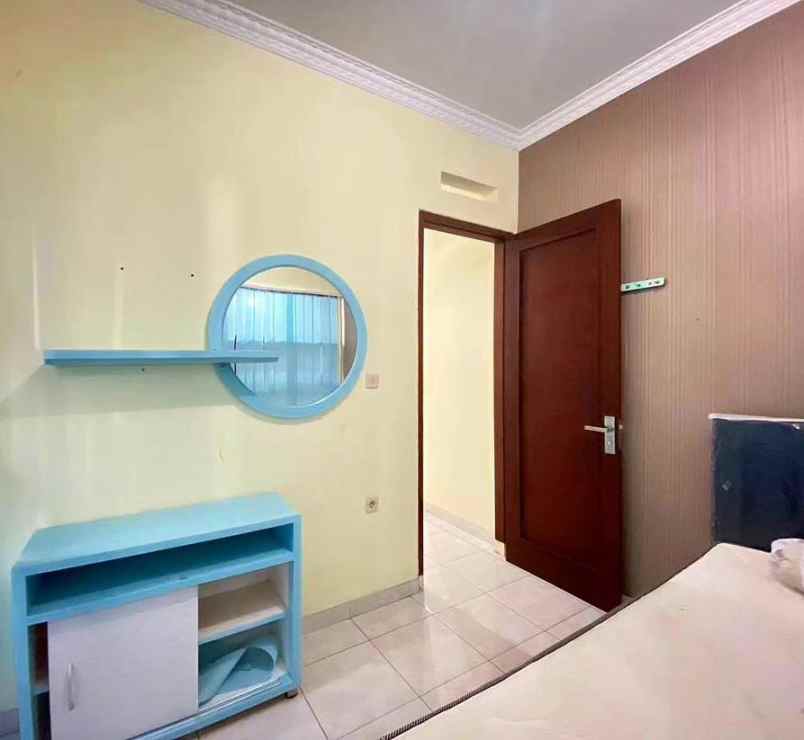 dijual rumah villa istana bunga bandung