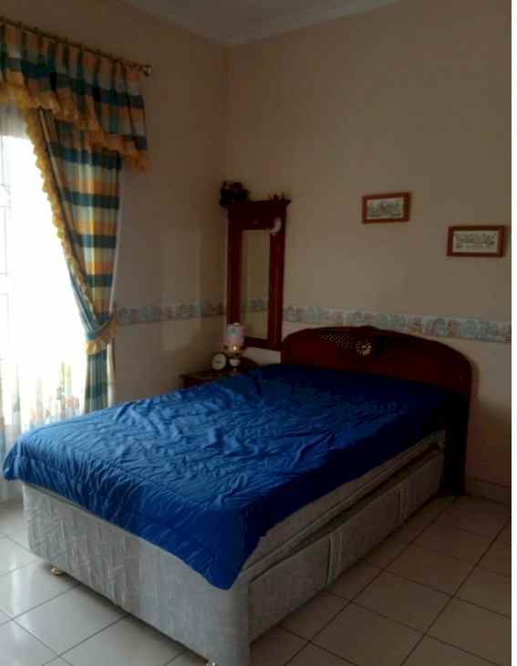 dijual rumah villa little venice