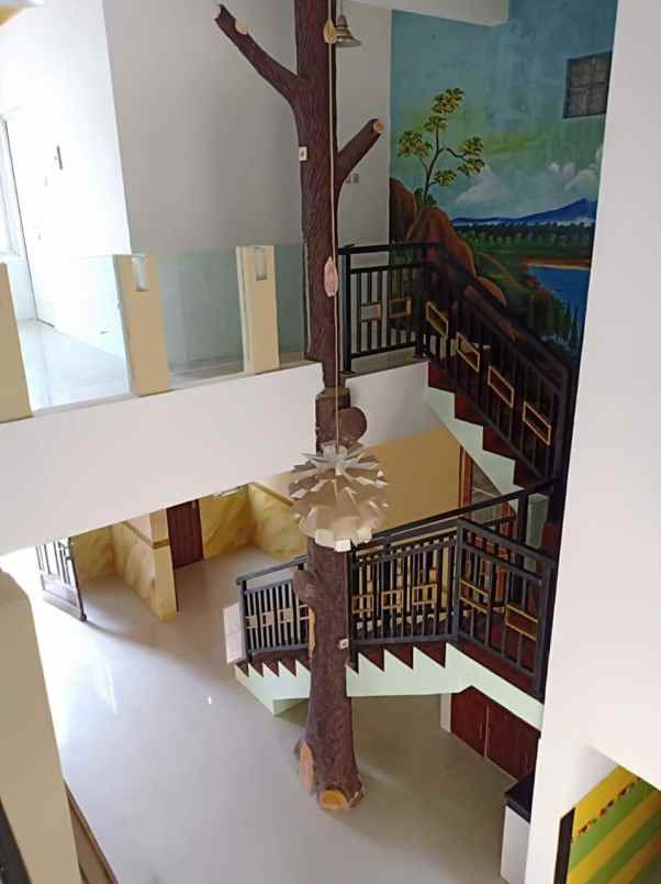 dijual rumah villa nusa indah 2