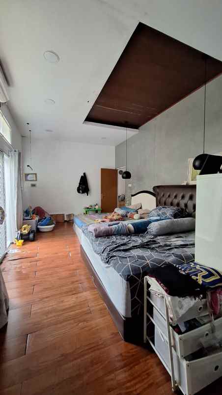 dijual rumah villa rizki ilhami