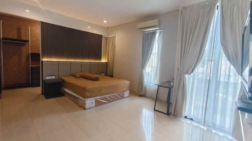 dijual rumah wisata bukit mas