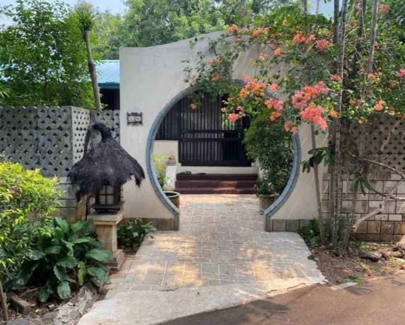 dijual rumah wisma subud cilandak barat