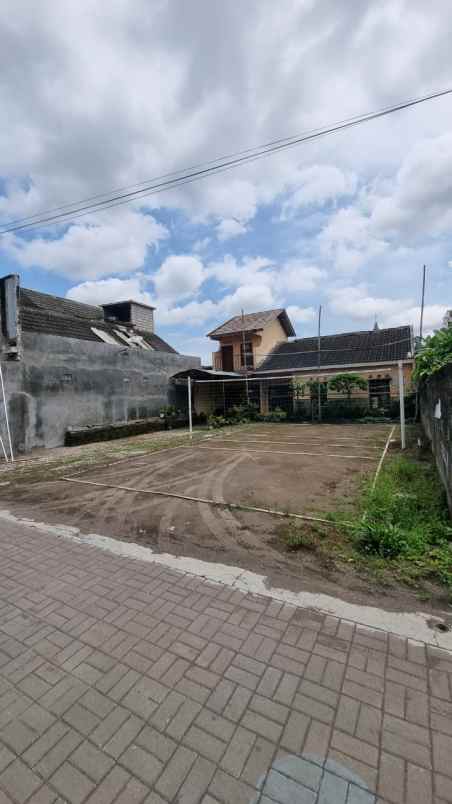 dijual tanah condong catur