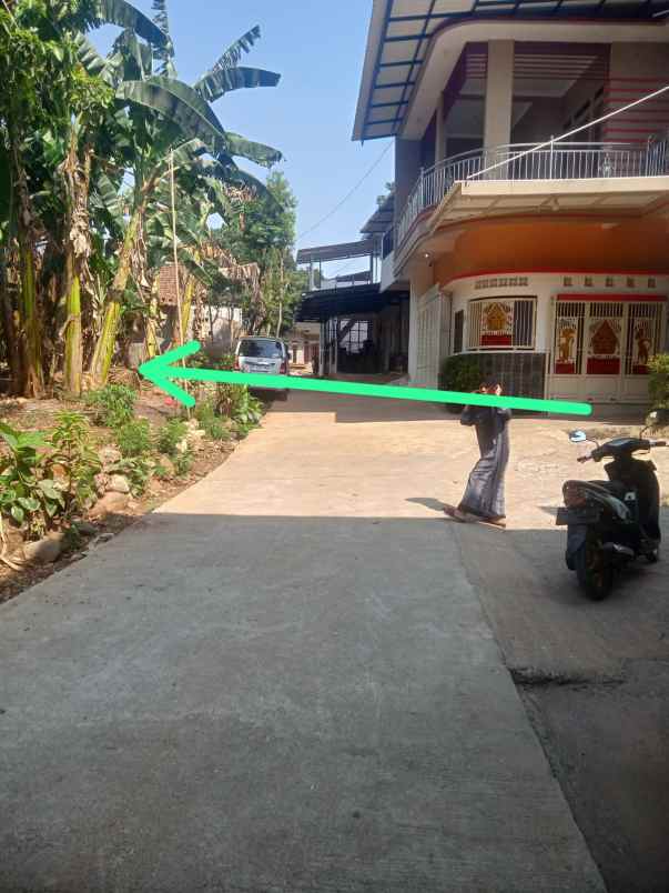 dijual tanah jalan kadupugur cikeas