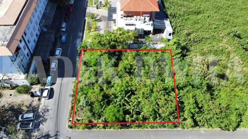 dijual tanah jalan sunset road