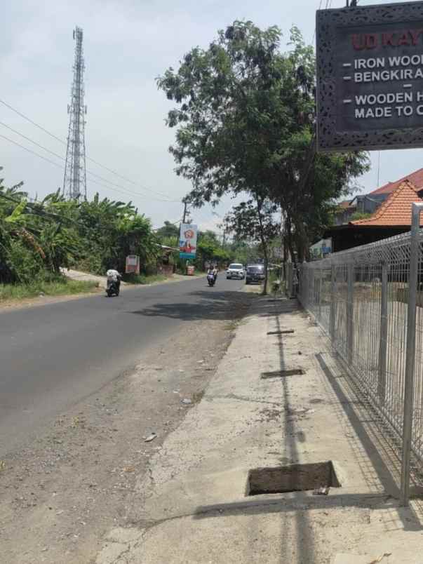dijual tanah jln raya buwit