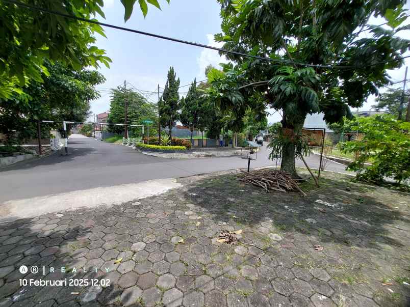 dijual tanah komplek antapani bandung