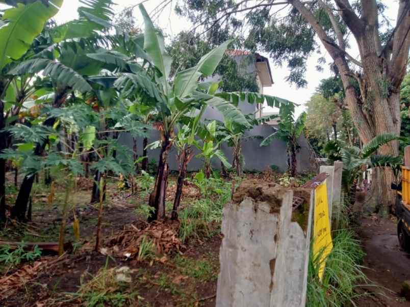 dijual tanah komplek gegerkalong