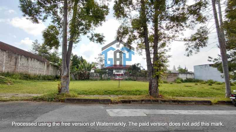 dijual tanah komplek graha puspa