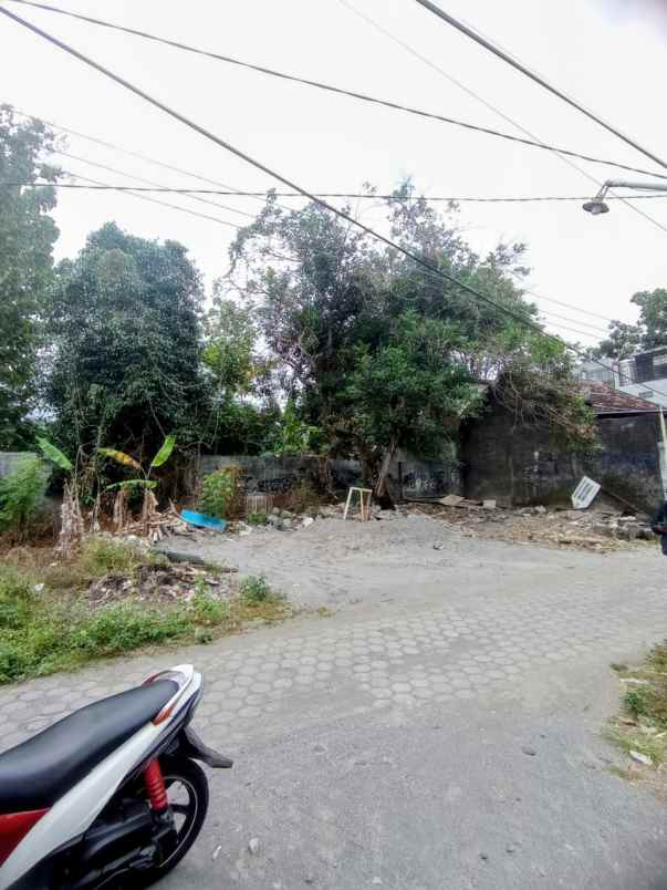 dijual tanah maguwoharjo