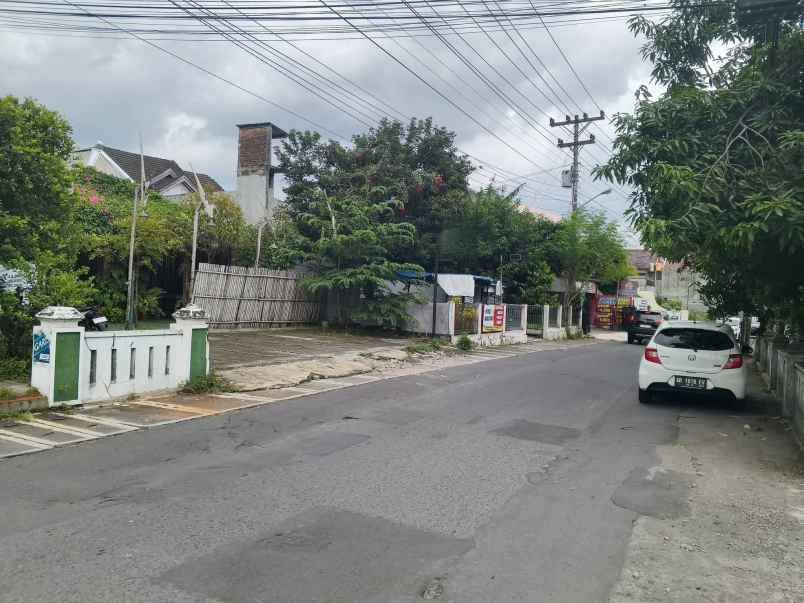 dijual tanah pekarangan belakang monumen jogja kembali
