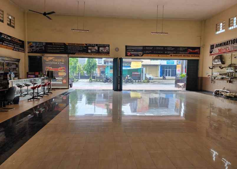 dijual tempat usaha di kediri