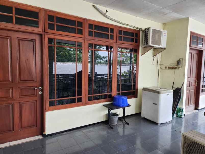dijual tempat usaha di kediri