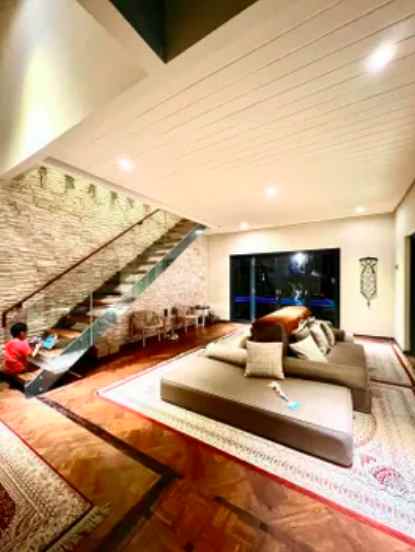 dijual villa bagus di megamendung bogor jawa barat