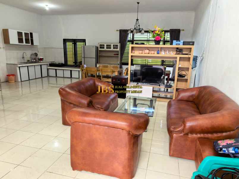 dijual villa di komplek gitar mas brastagi