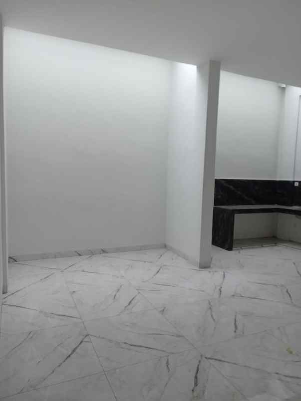 dijual villa jalan besar sunggal
