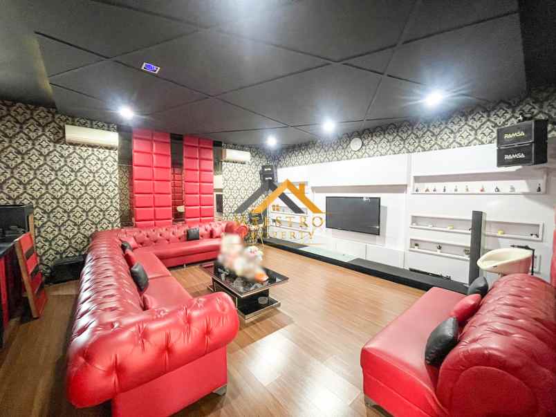 dijual villa komplek mutiara residence