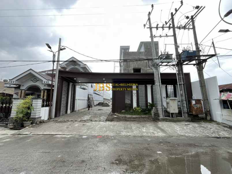 dijual villa komplek union mentari