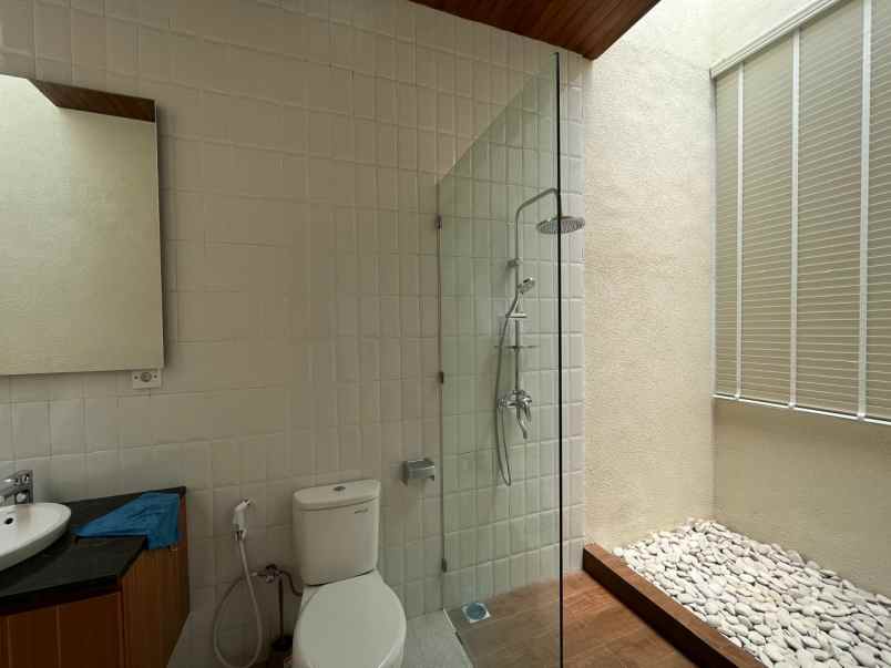 dijual villa nusa dua