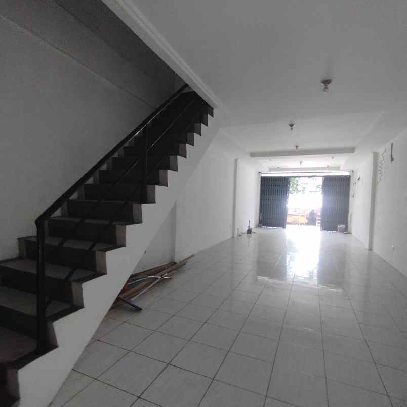 disewa ruko gandeng 3 5 lantai di kalideres