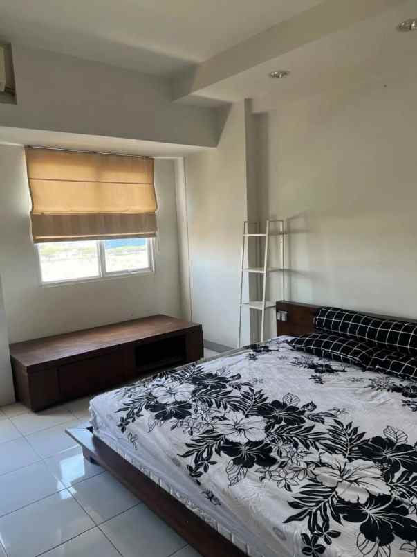 disewakan apartemen berkeley tower uc