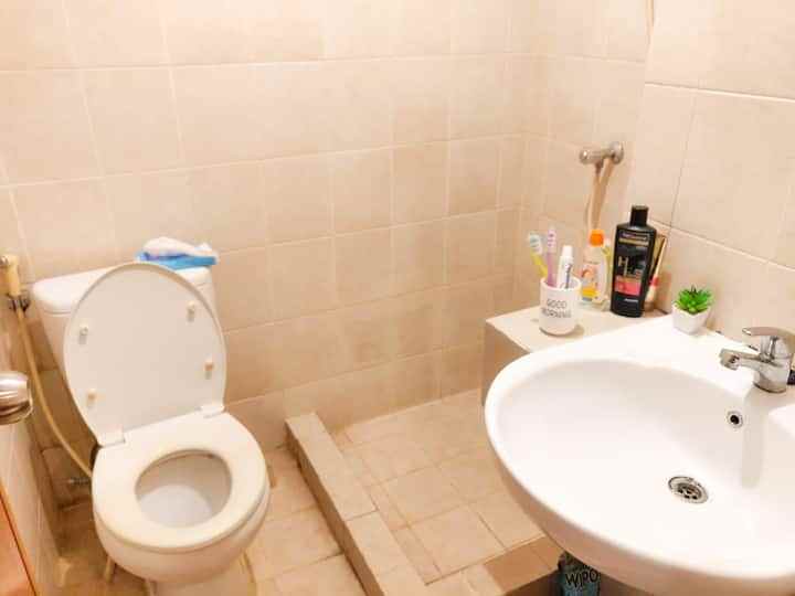 disewakan apt maple parl siap huni bagus bisa nego